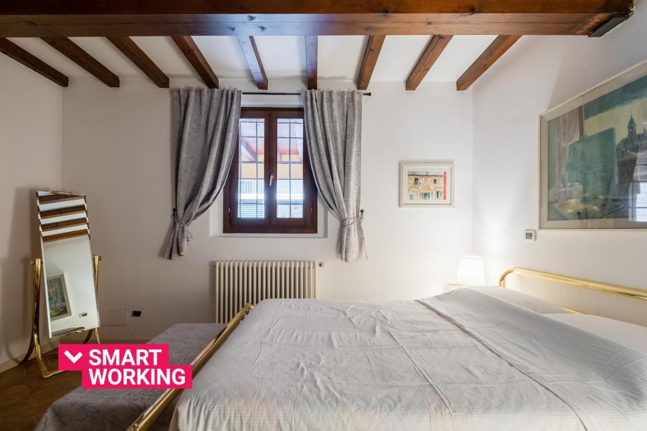 Апартаменти Duplex Centotrecento By Wonderful Italy Болонья Екстер'єр фото