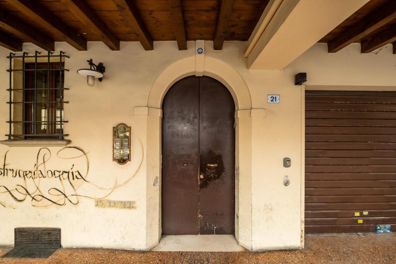 Апартаменти Duplex Centotrecento By Wonderful Italy Болонья Екстер'єр фото